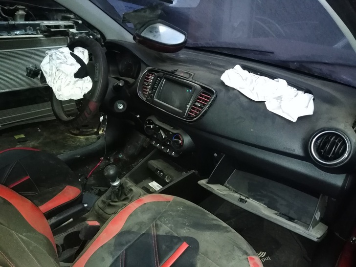  Kia SOLUTO 2020    EN DESARME